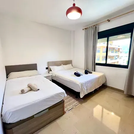 Stylish New Seaview With Pool * 马尔韦利亚